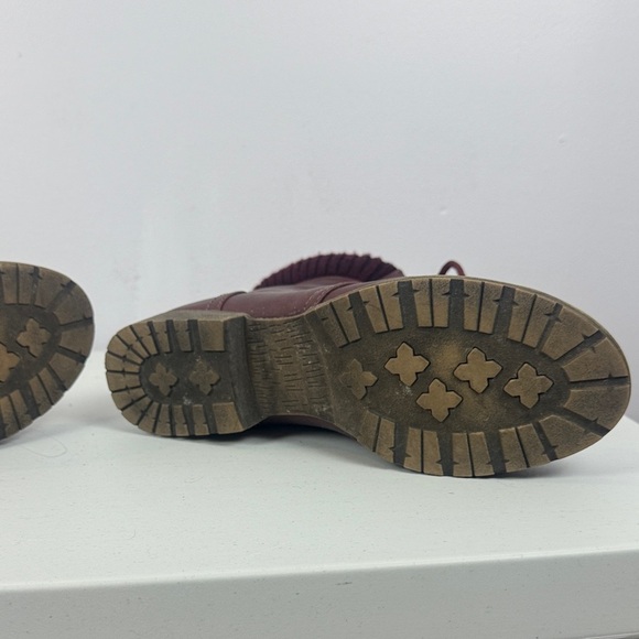 Just Fab Nyaling Knit Cuff Lace Up Combat Burgundy Faux Leather Boots Size 9 - Picture 10 of 10